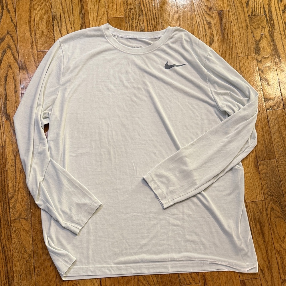 Nike Dri-Fit Light Gray Athletic Tee